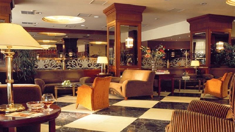 Lobby Holiday Inn Thessanloniki